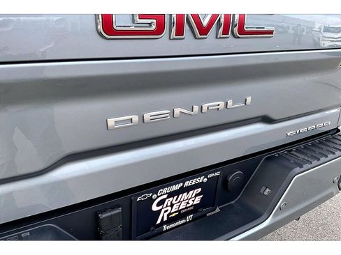 Used 2025 GMC Sierra 3500 Denali w/ Denali Reserve Package image 25