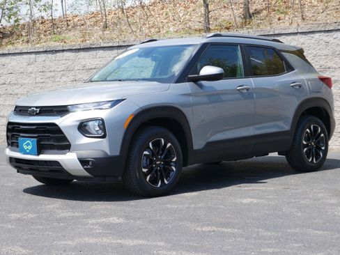 Certified 2023 Chevrolet TrailBlazer LT AWD/4WD image 1