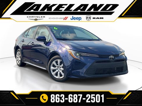 Used 2026 Toyota Corolla LE FWD image 1