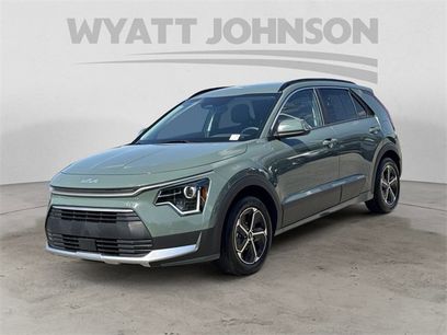 Used 2023 Kia Niro EX