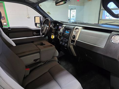 Used 2014 Ford F150 XLT w/ Equipment Group 302A Luxury image 25