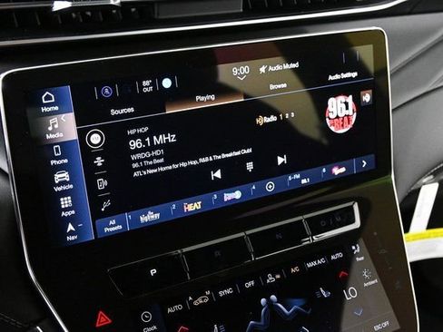 New 2025 Maserati Grecale Modena image 16