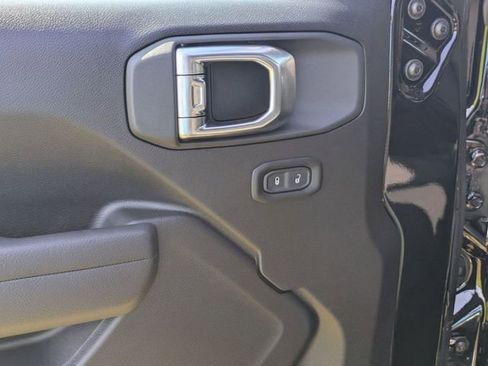 New 2025 Jeep Wrangler Sport AWD/4WD image 16