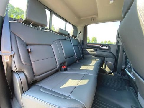 Used 2024 GMC Sierra 2500 Denali w/ Denali Reserve Package AWD/4WD image 28