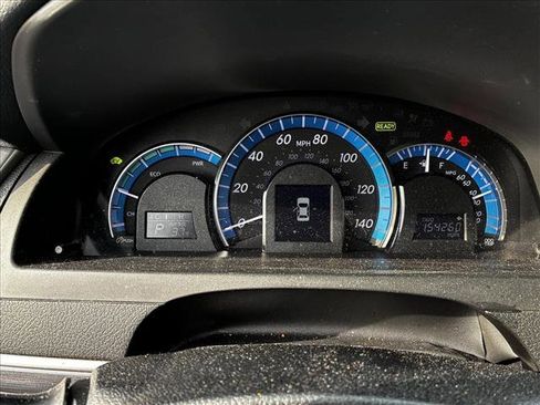 Used 2012 Toyota Camry XLE image 3