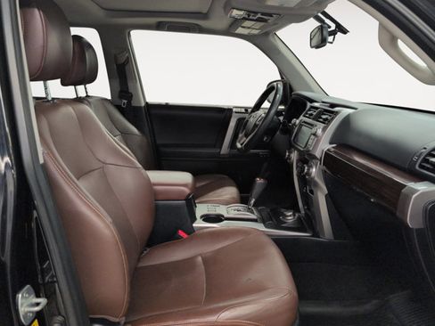 Used 2018 Toyota 4Runner Limited image 15