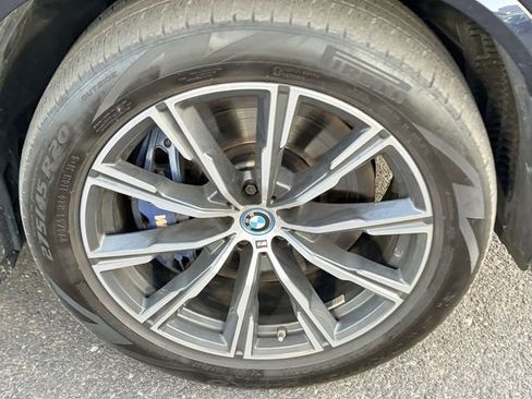 Certified 2023 BMW X5 xDrive45e w/ Executive Package image 4