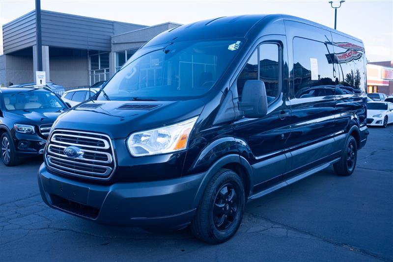 Used 2018 Ford Transit 350 XLT RWD image 2