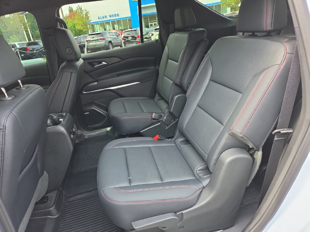 Used 2026 Chevrolet Traverse Z71 w/ Enhanced Driving Package AWD/4WD image 22