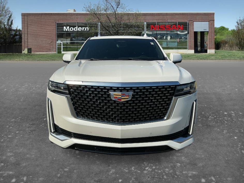 Used 2022 Cadillac Escalade Premium Luxury w/ Performance Package AWD/4WD image 6