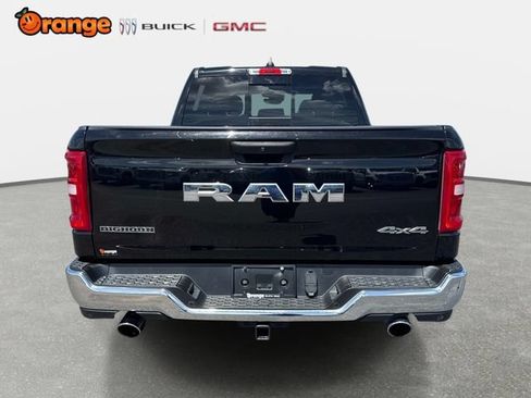 Used 2025 RAM 1500 Big Horn AWD/4WD image 4