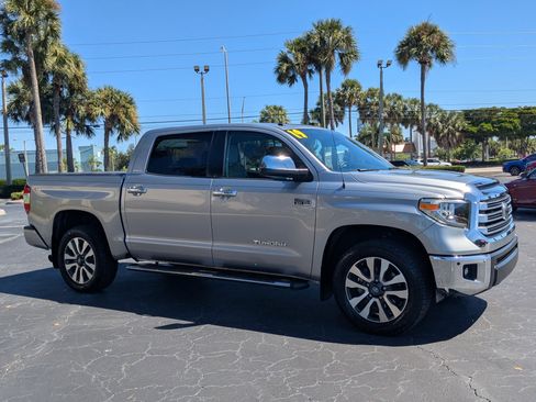 Used 2019 Toyota Tundra Limited w/ Limited Premium Package image 7
