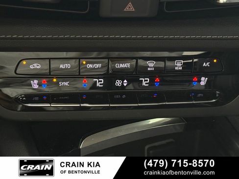 Used 2022 Buick Envision Avenir w/ Technology Package II FWD image 18