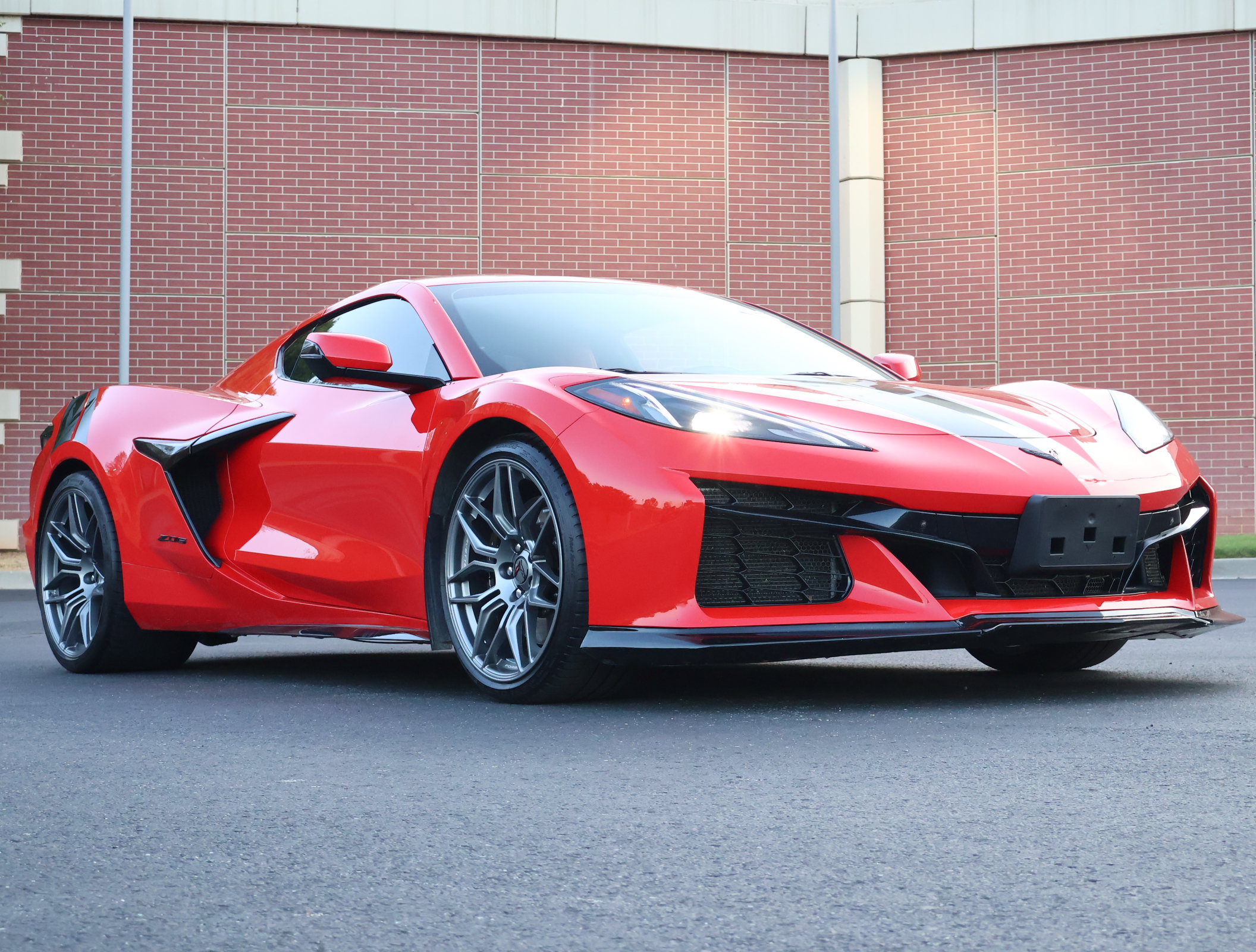 Used 2023 Chevrolet Corvette Z06 RWD image 1