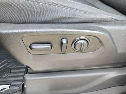 Used 2021 Chevrolet Silverado 1500 RST image 12