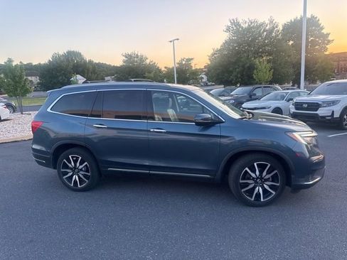 Used 2021 Honda Pilot Elite image 4