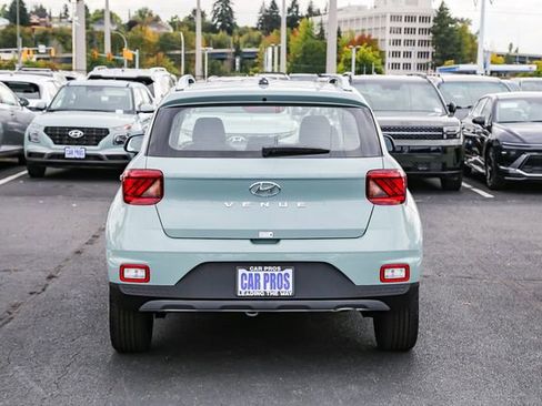 New 2026 Hyundai Venue SEL image 8