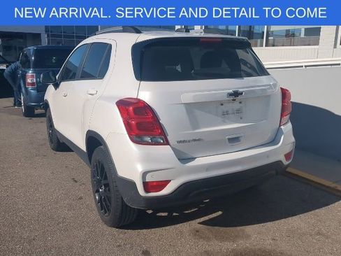 Certified 2022 Chevrolet Trax LT w/ Driver Confidence Package AWD/4WD image 4