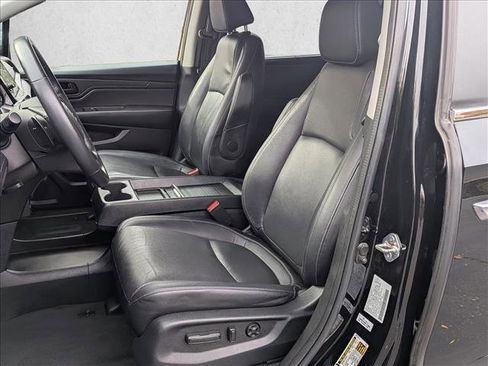 Used 2023 Honda Odyssey EX-L image 16