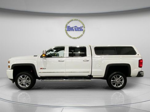 Used 2016 Chevrolet Silverado 2500 LT w/ Custom Sport Edition image 2