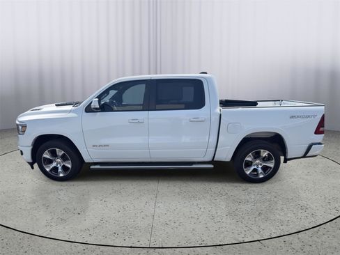 Used 2022 RAM 1500 Laramie w/ Sport Appearance Package AWD/4WD image 3