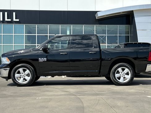 Used 2022 RAM 1500 Tradesman w/ Tradesman SXT Package image 3