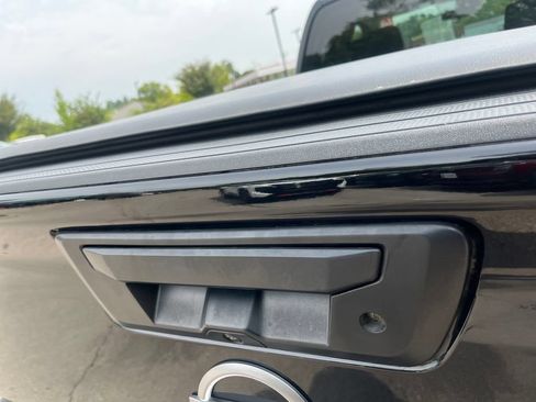 Used 2022 Nissan Frontier S w/ Technology Package RWD image 39