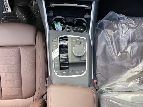 New 2026 BMW 430i xDrive Convertible w/ Premium Package AWD/4WD image 11