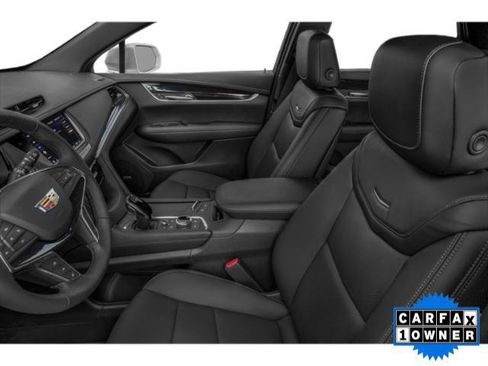 Used 2022 Cadillac XT5 Premium Luxury w/ Technology Package FWD image 13
