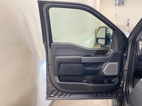 Used 2023 Ford F150 Lariat w/ Equipment Group 502A High image 13