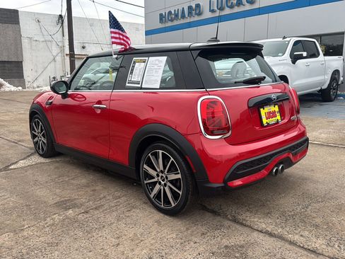Used 2022 MINI Cooper S image 7