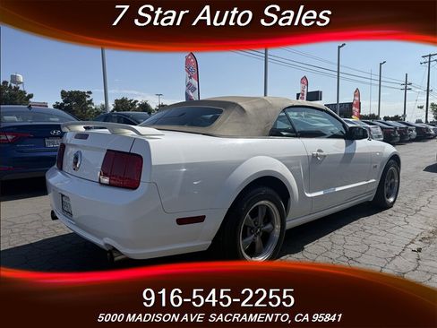 Used 2005 Ford Mustang GT Premium image 6