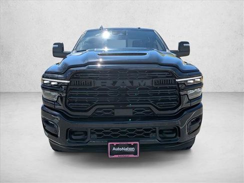 New 2025 RAM 2500 Laramie AWD/4WD image 6