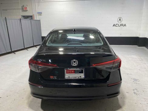 Used 2024 Honda Civic LX image 5