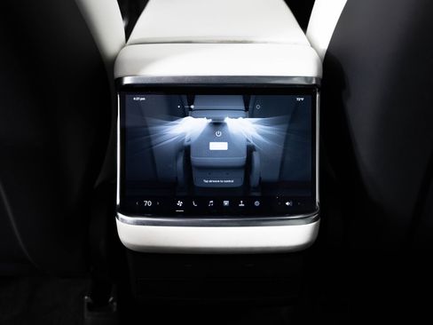 Used 2023 Tesla Model X Plaid image 21