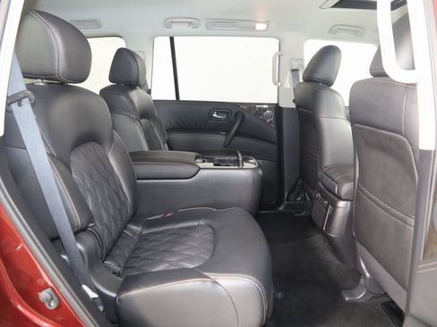 Used 2024 Nissan Armada Platinum w/ Captain's Chairs Package image 15