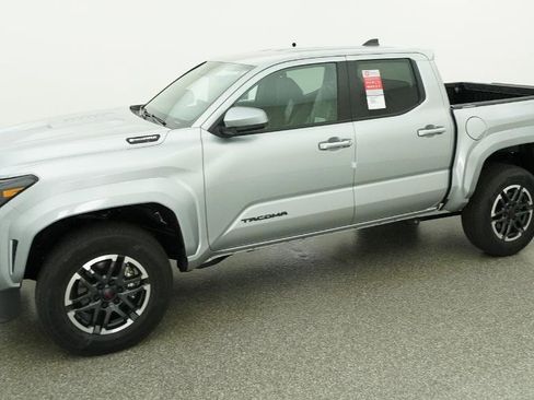 New 2026 Toyota Tacoma TRD Sport AWD/4WD image 36