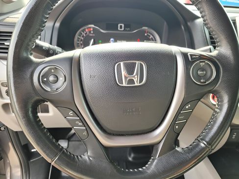 Used 2017 Honda Ridgeline RTL image 12