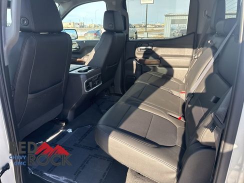 Used 2019 GMC Sierra 1500 SLT w/ SLT Premium Package image 12