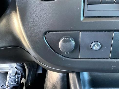 Used 2023 GMC Savana 3500 w/ Driver Convenience Package RWD image 16
