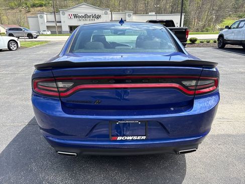Used 2020 Dodge Charger SXT w/ Driver Convenience Group AWD/4WD image 4
