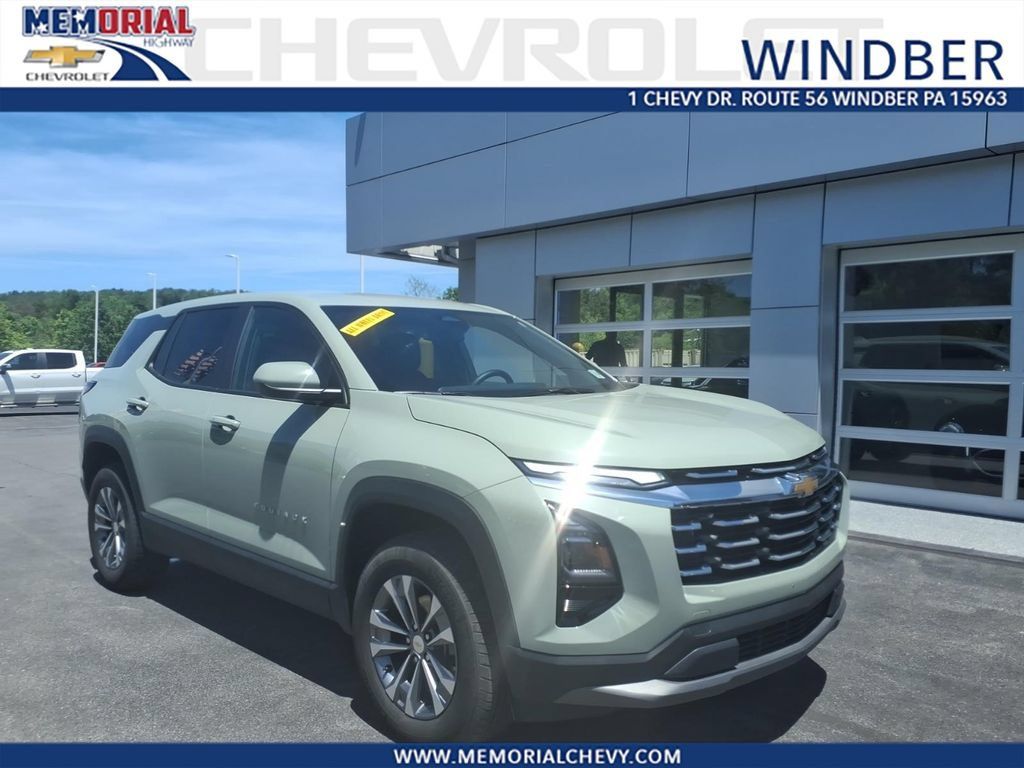 Used 2026 Chevrolet Equinox LT AWD/4WD image 1