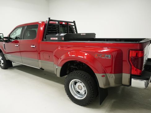 Used 2021 Ford F350 King Ranch w/ King Ranch Ultimate Package image 4