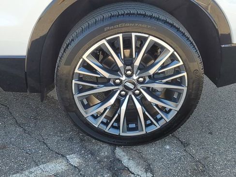 Certified 2024 Cadillac XT4 Sport image 32