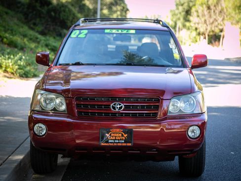 Used 2002 Toyota Highlander Limited image 2