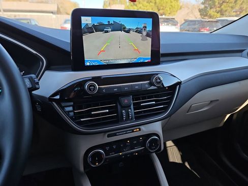 Used 2022 Ford Escape SEL image 21