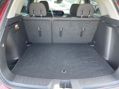 Used 2025 Chevrolet TrailBlazer LT image 30