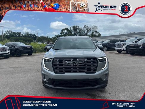 New 2026 GMC Acadia Denali Ultimate w/ LPO, Floor Liner Package AWD/4WD image 3