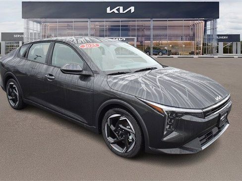 New 2025 Kia K4 EX image 10