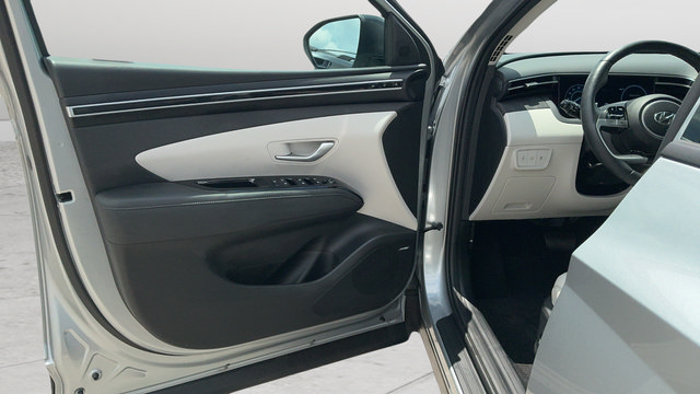Used 2024 Hyundai Tucson Limited FWD image 19